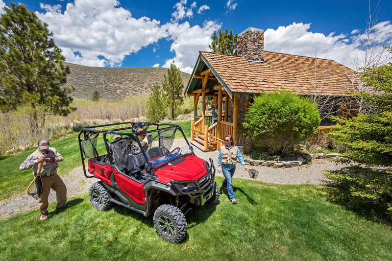2021 Honda Pioneer 1000-5 Deluxe in Spencerport, New York - Photo 2