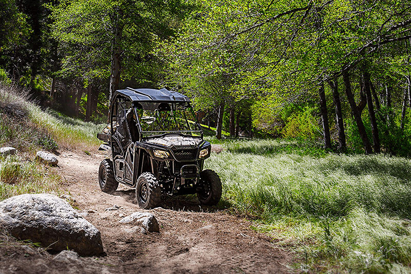 2021 Honda Pioneer 500 in Spencerport, New York - Photo 7