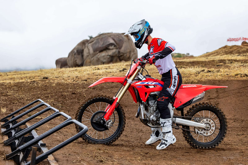 2022 Honda CRF250R in Spencerport, New York - Photo 4