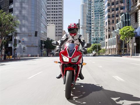 2022 Honda CBR300R ABS in Spencerport, New York - Photo 3