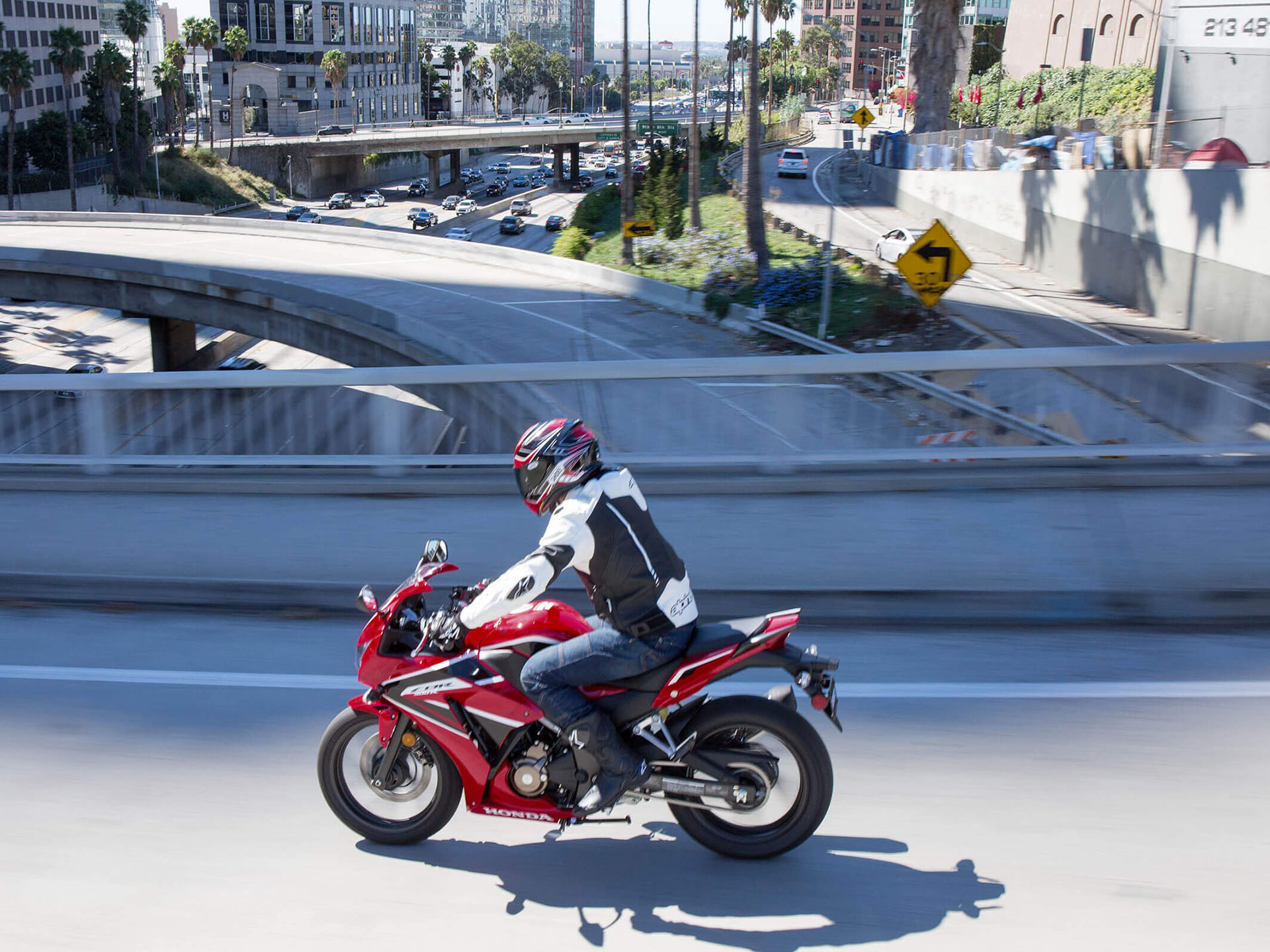 2022 Honda CBR300R ABS in Spencerport, New York - Photo 4