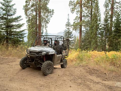 2022 Honda Pioneer 700-4 in Spencerport, New York - Photo 2