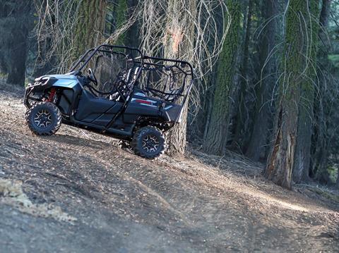 2022 Honda Pioneer 700-4 in Spencerport, New York - Photo 3