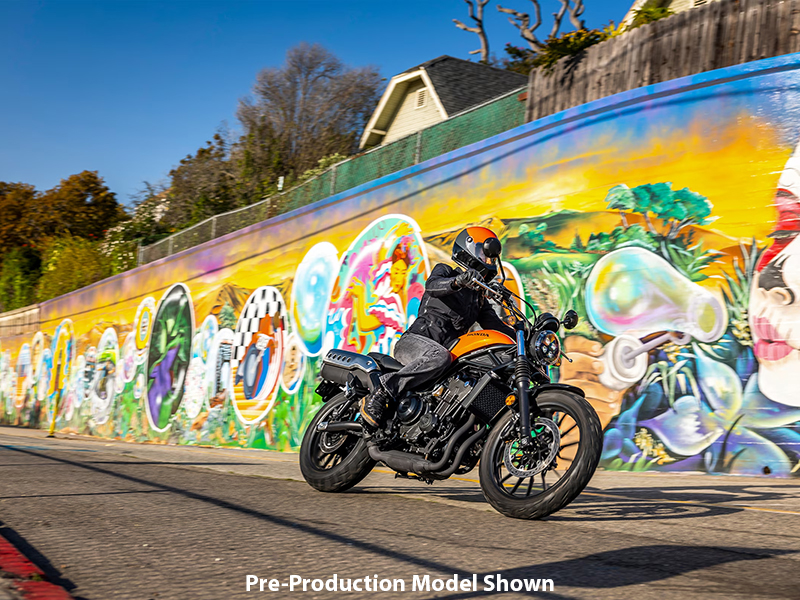 2023 Honda SCL500 in Spencerport, New York - Photo 8