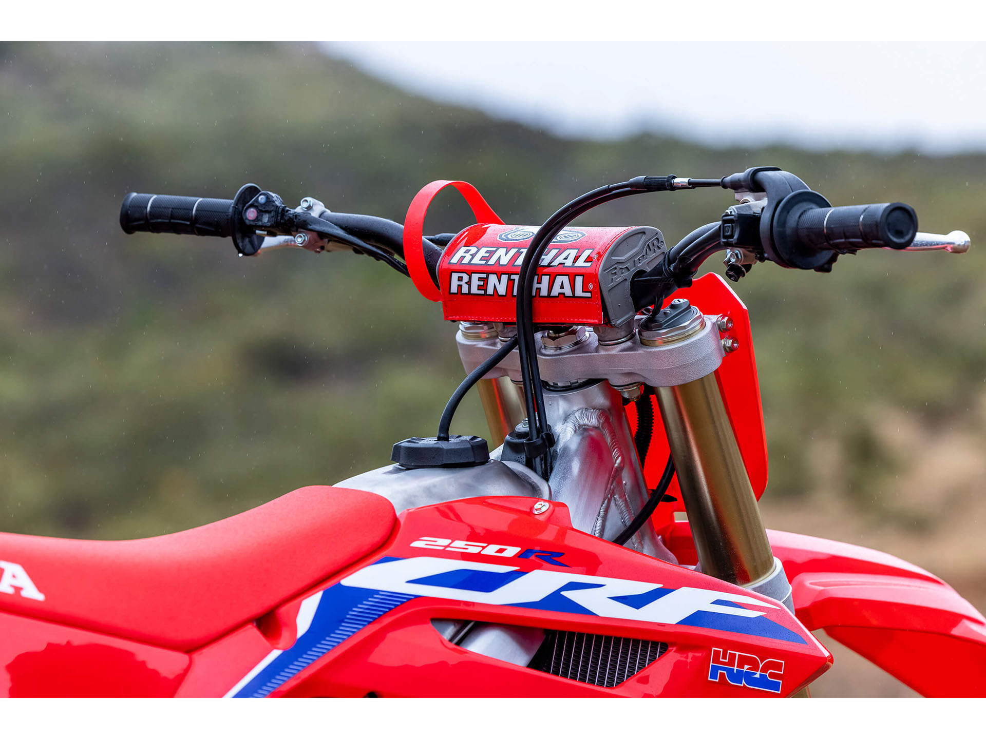 2023 Honda CRF250R in Spencerport, New York - Photo 3