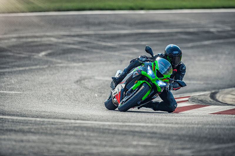 2022 Kawasaki Ninja ZX-6R KRT Edition in Spencerport, New York - Photo 8
