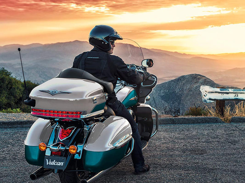 2022 Kawasaki Vulcan 1700 Voyager ABS in Spencerport, New York - Photo 8