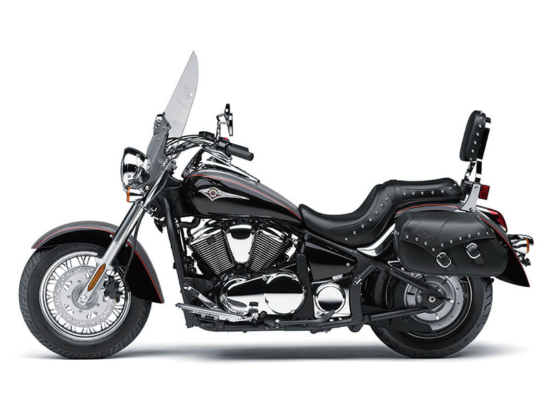2023 Kawasaki Vulcan 900 Classic LT in Spencerport, New York - Photo 2