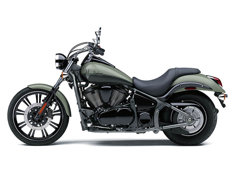 2023 Kawasaki Vulcan 900 Custom in Spencerport, New York - Photo 2