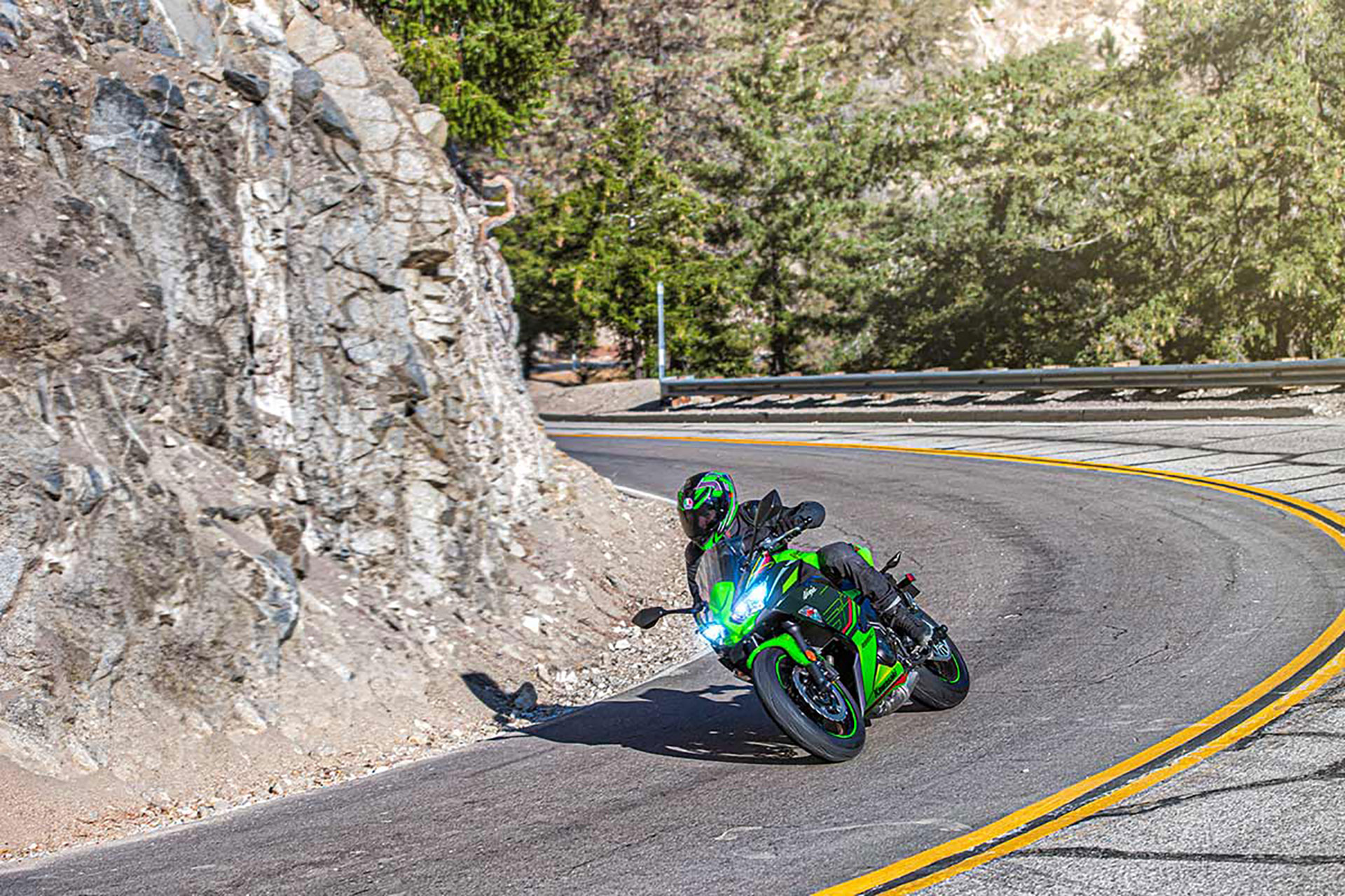 2023 Kawasaki Ninja 650 KRT Edition in Spencerport, New York - Photo 4