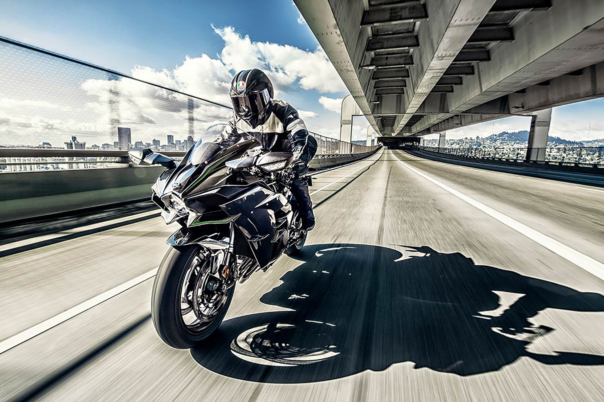 2023 Kawasaki Ninja H2 in Spencerport, New York - Photo 6