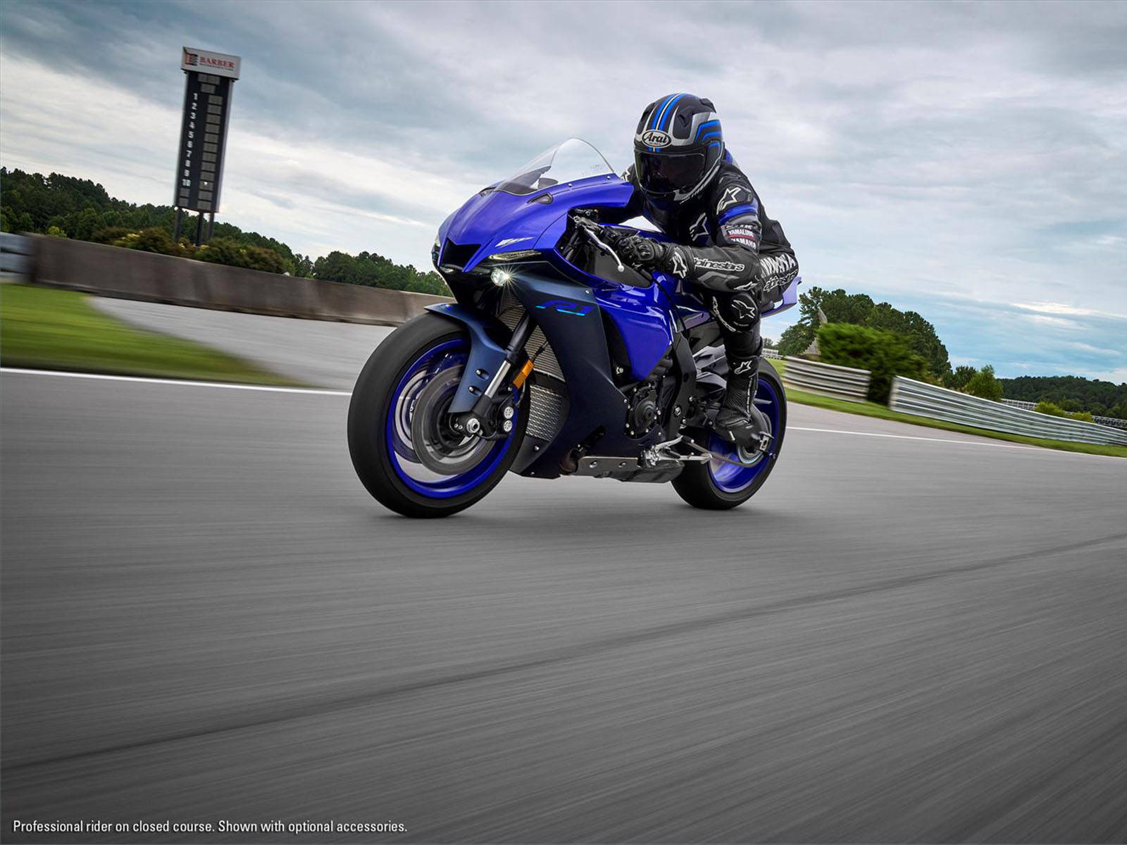 2022 Yamaha YZF-R1 in Spencerport, New York - Photo 11