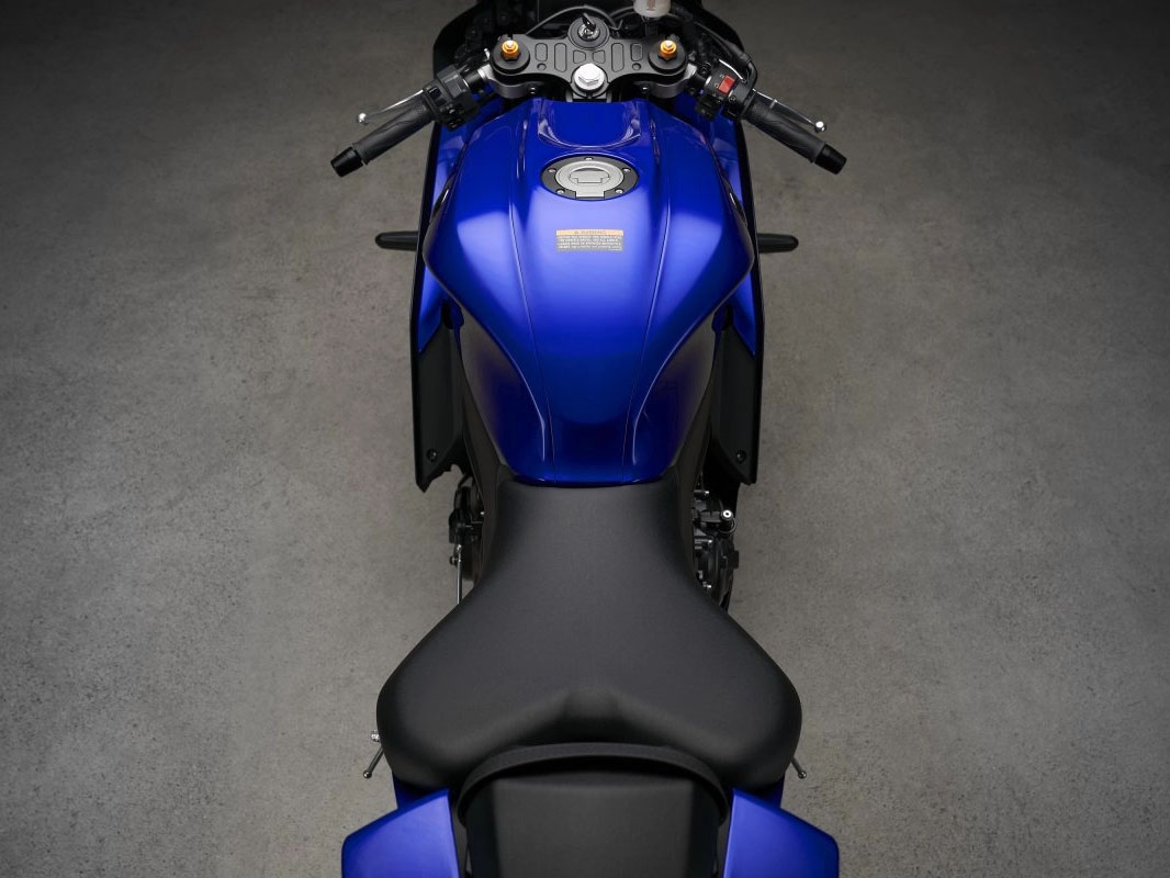 2024 Yamaha YZF-R7 in Spencerport, New York - Photo 9