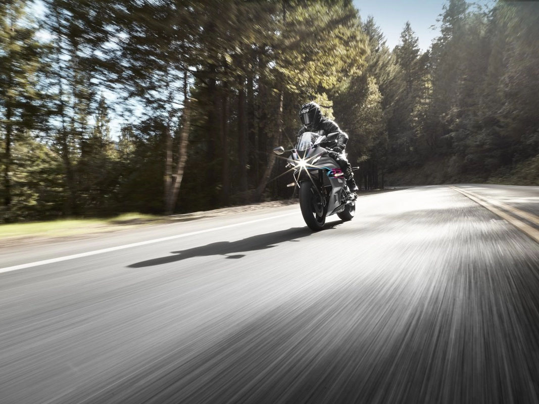 2024 Yamaha YZF-R7 in Spencerport, New York - Photo 16