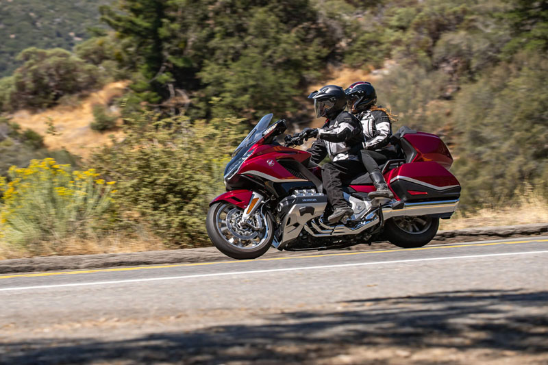 2021 Honda Gold Wing Tour Automatic DCT in Spencerport, New York - Photo 5
