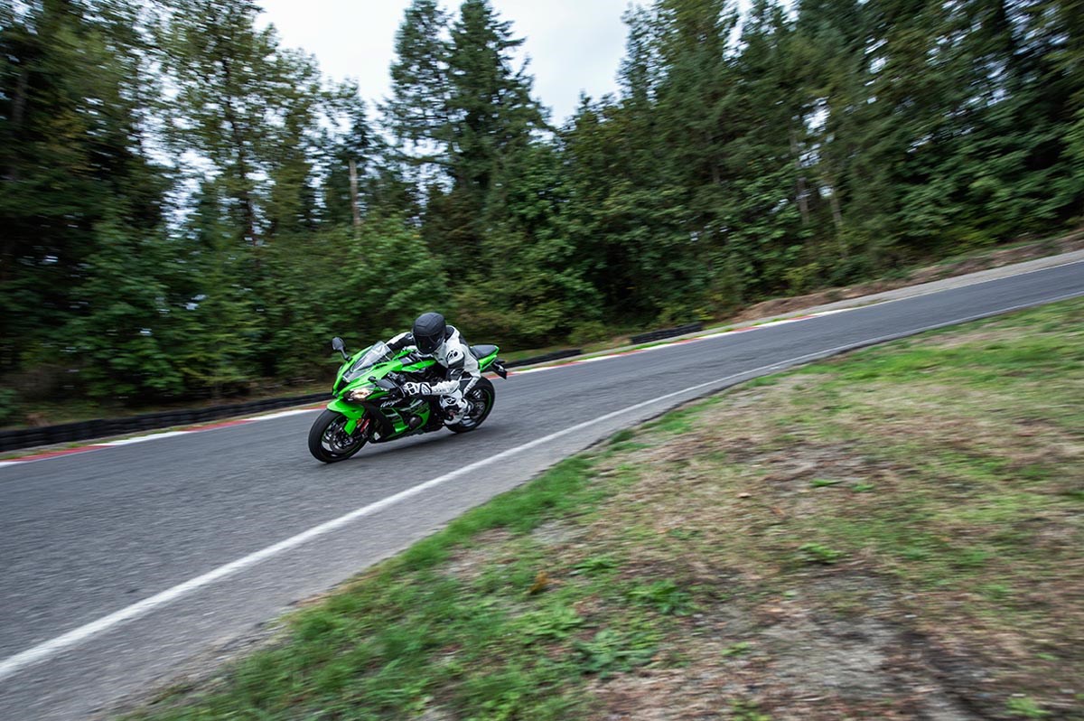 2016 Kawasaki Ninja® ZX™-10R ABS KRT Edition in Spencerport, New York