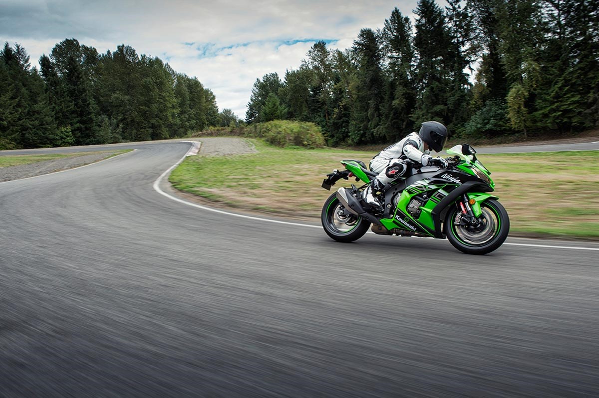2016 Kawasaki Ninja® ZX™-10R ABS KRT Edition in Spencerport, New York
