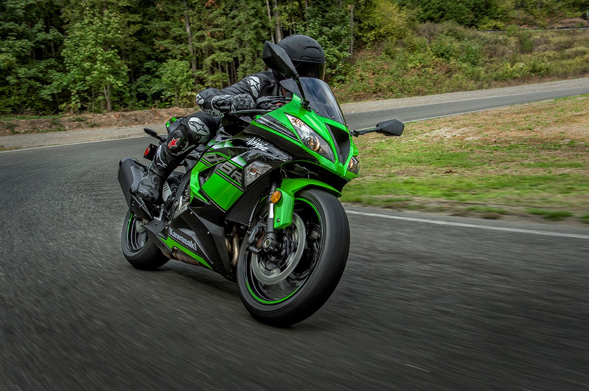 2016 Kawasaki Ninja® ZX™-6R ABS KRT Edition in Spencerport, New York