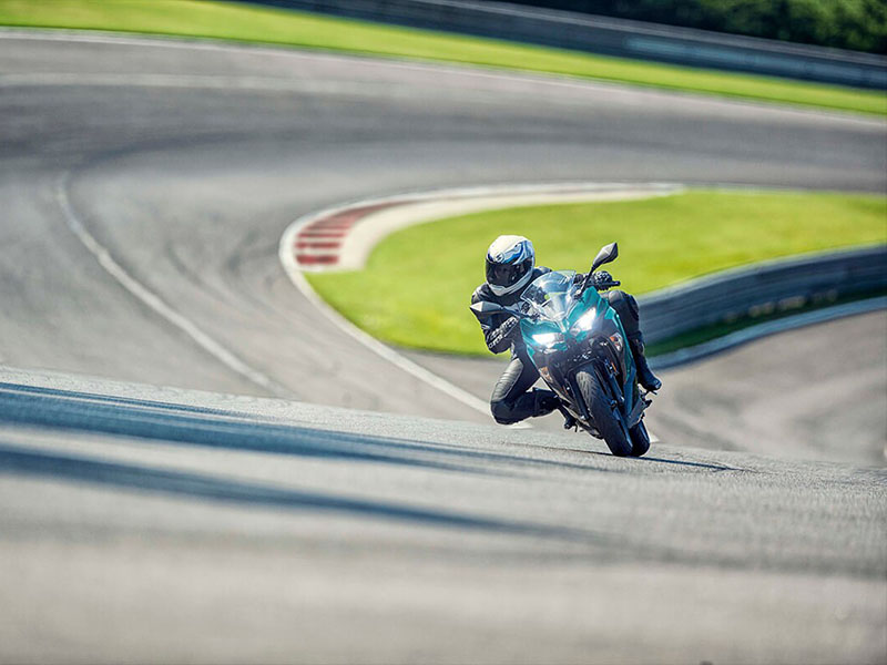 2021 Kawasaki Ninja 400 ABS in Spencerport, New York - Photo 5