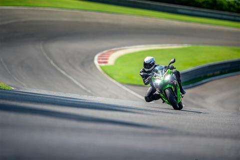 2023 Kawasaki Ninja 400 ABS KRT Edition in Spencerport, New York - Photo 8