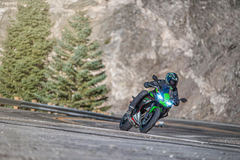 2023 Kawasaki Ninja 650 KRT Edition in Spencerport, New York - Photo 5