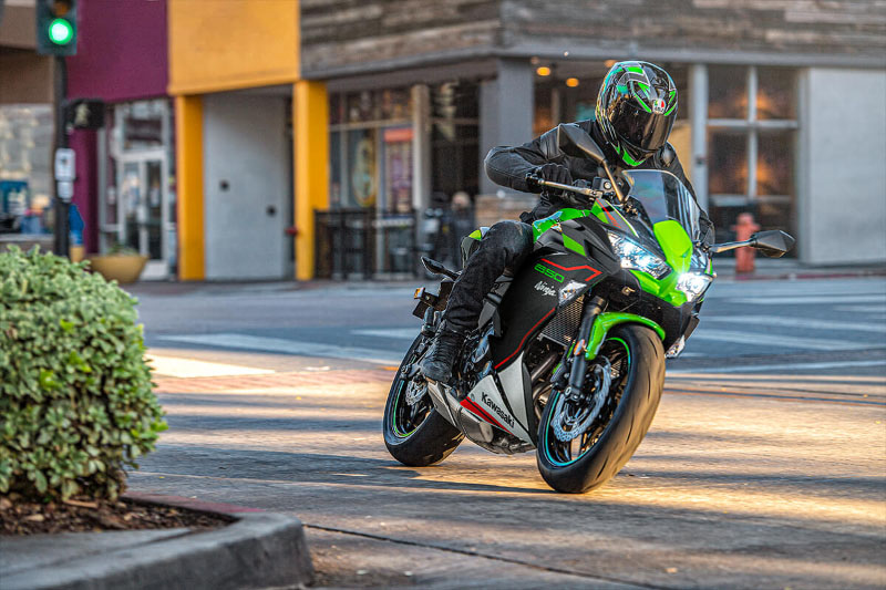 2023 Kawasaki Ninja 650 KRT Edition in Spencerport, New York - Photo 7