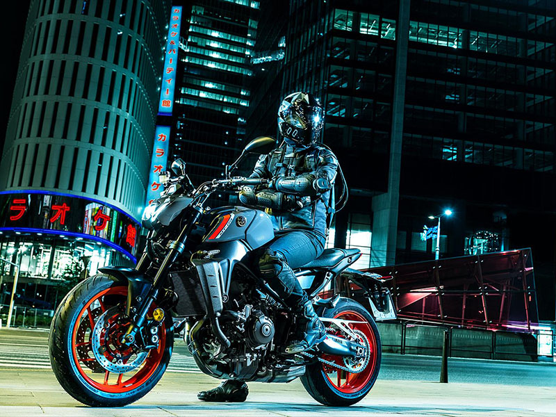 2021 Yamaha MT-09 in Spencerport, New York - Photo 15