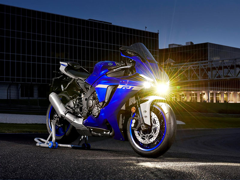 2021 Yamaha YZF-R1 in Spencerport, New York - Photo 7
