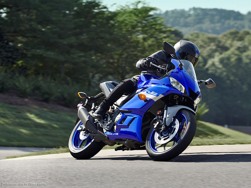 2021 Yamaha YZF-R3 ABS in Spencerport, New York - Photo 9