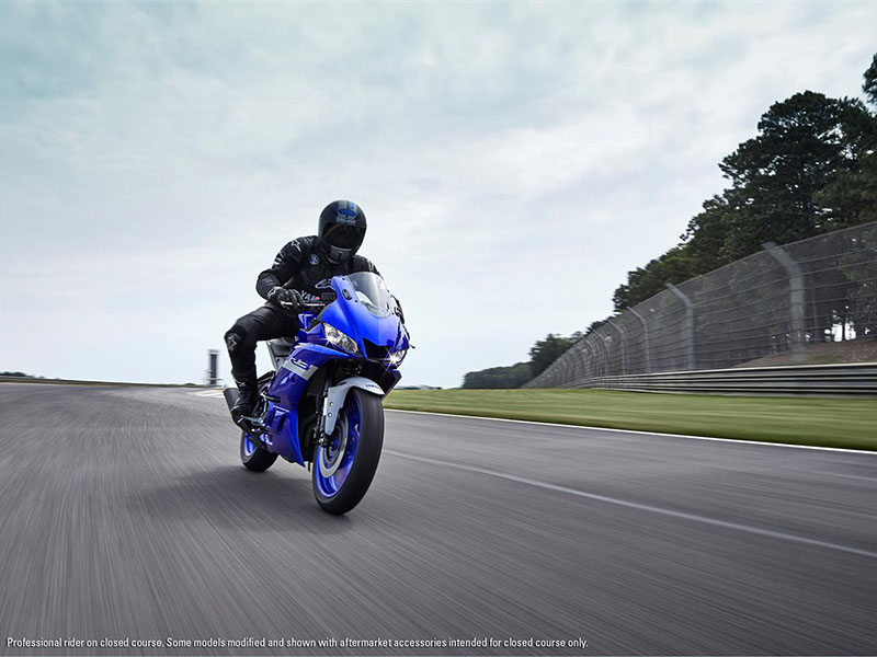 2021 Yamaha YZF-R3 ABS in Spencerport, New York - Photo 13