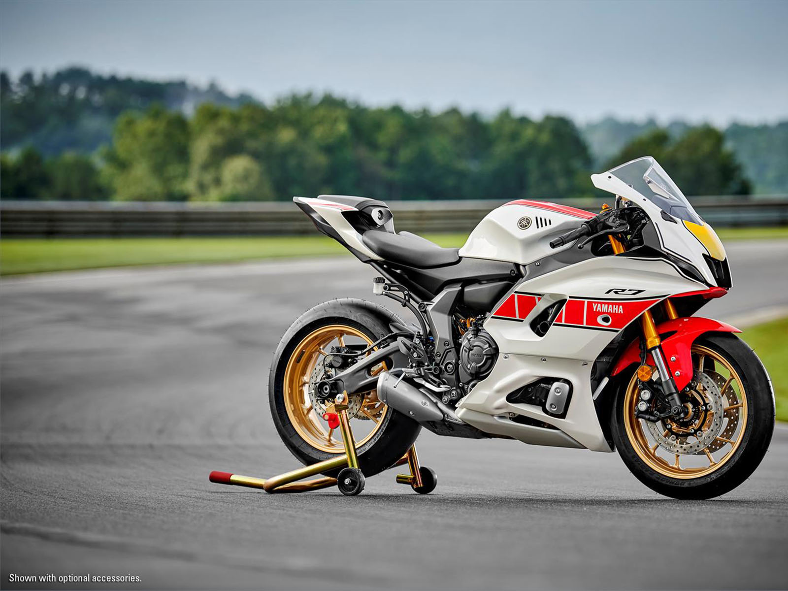 2022 Yamaha YZF-R7 World GP 60th Anniversary Edition in Spencerport, New York - Photo 7