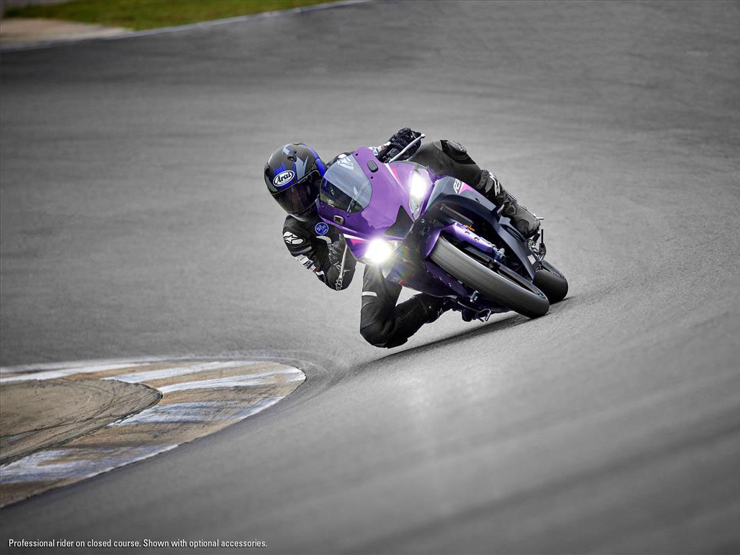 2023 Yamaha YZF-R3 ABS in Spencerport, New York - Photo 7